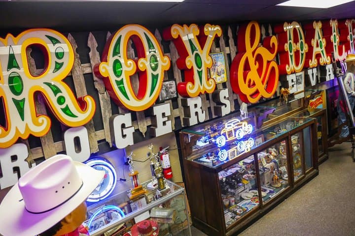 Explore the World's Largest Toy Museum in Branson — Guide & Tips photo 4