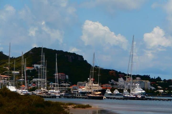 Philipsburg to Marigot: Cross-Border Sightseeing on St. Martin in 3–4 Hours photo 2