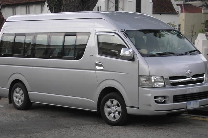 Private Airport Transfer in St. Lucia — Round-Trip Service Between UVF & SLU