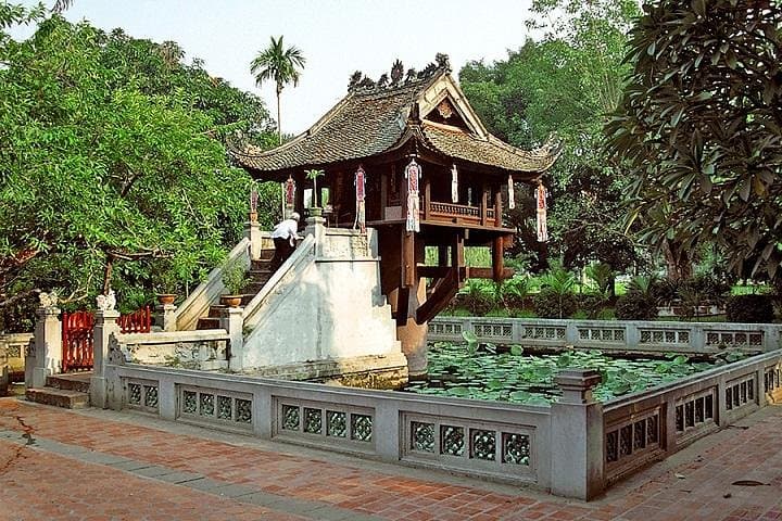 Hanoi in a Day: Private Full-Day Highlights Tour of Temples, Mausoleum & Hoan Kiem photo 2