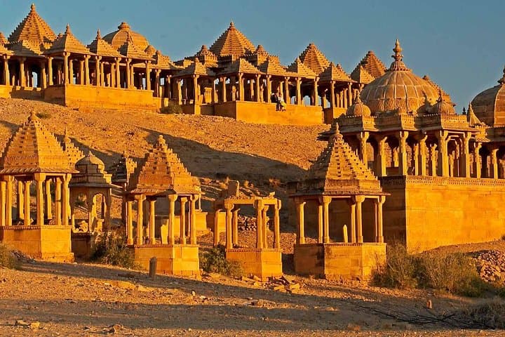 Full-Day Jaisalmer Sightseeing: Fort, Havelis & Thar Desert Camel Ride photo 3