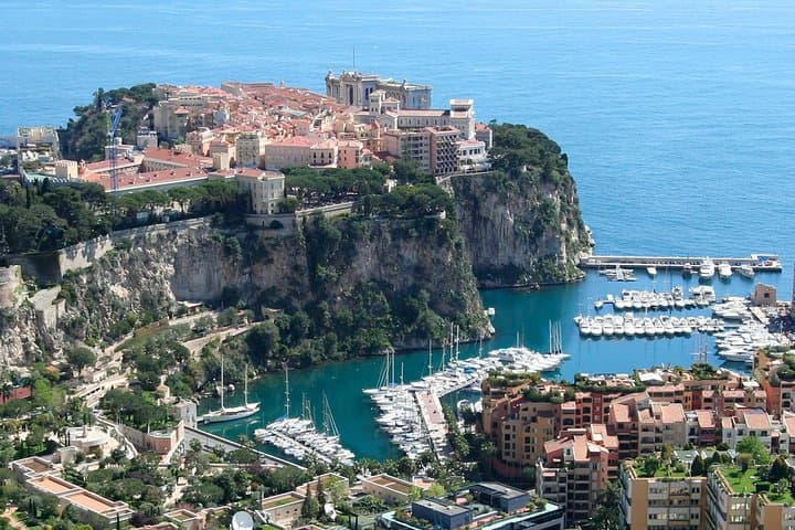 Half-Day Eze and Monaco Minivan Tour from Nice — Cliff Roads, Medieval Eze & Monte-Carlo photo 4