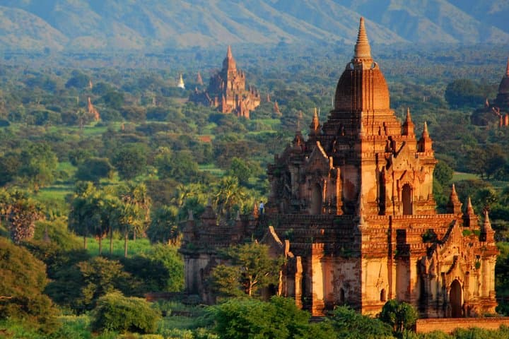 Half-Day Bagan Exploration: Essential Pagoda Tour in Bagan