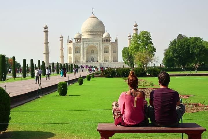 Same-Day Taj Mahal Tour from Delhi: A Practical Guide to Visiting Agra's Icon