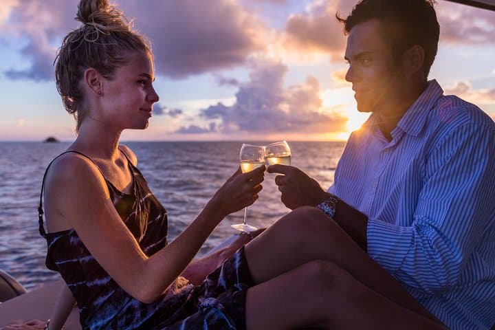 Private Bora Bora Sunset Cruise — Champagne Lagoon Sunset Experience