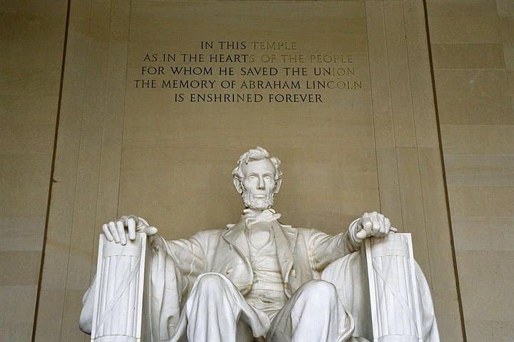 Private Washington DC Full-Day Tour — Monuments, Museums & Georgetown