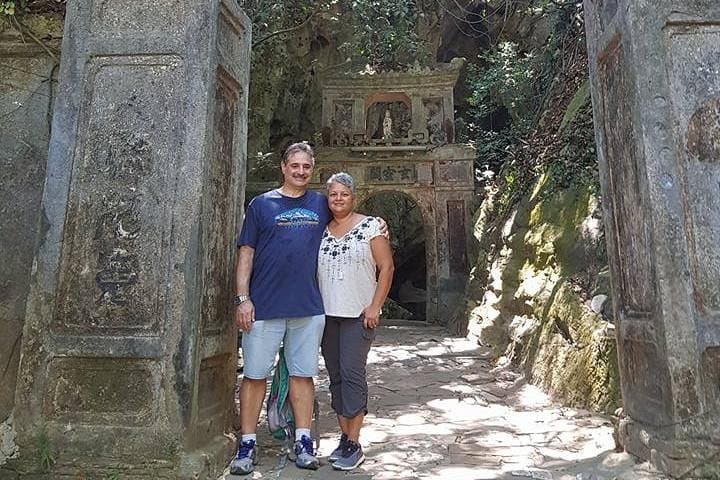 Exploring Da Nang's Marble and Monkey Mountains photo 4