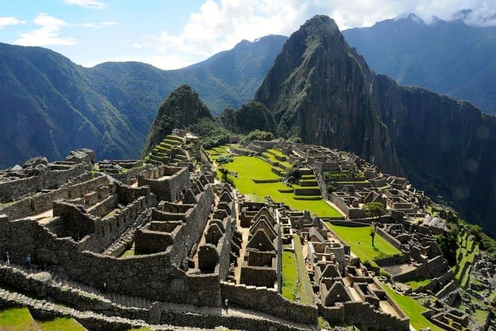 Machu Picchu One-Day Panoramic Train Tour from Cusco photo 2