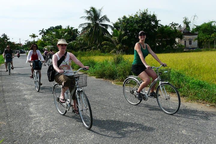 Tra Que Vegetable Village Cooking Class — Hoi An Farm-to-Table Experience