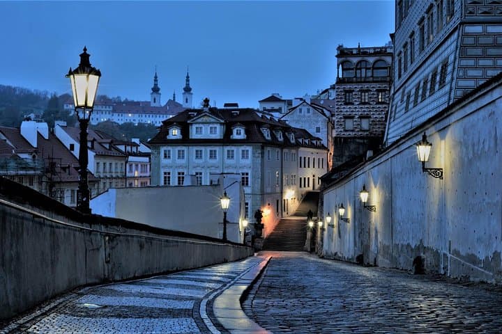 Prague After Dark: 4-Hour Small-Group Night Photography Walk