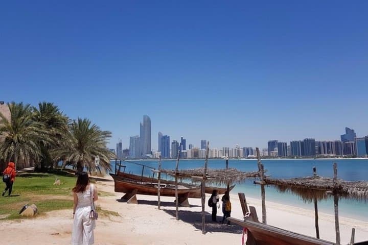Full-Day Abu Dhabi City Tour from Dubai: Sheikh Zayed, Yas Island & Heritage Village photo 2