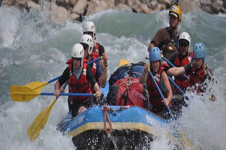 Trishuli River Rafting Day Trip from Kathmandu — Beginner-Friendly Whitewater photo 5