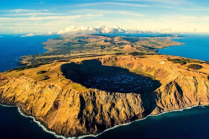 Exploring Easter Island: Private Full-Day Cultural & Geological Tour