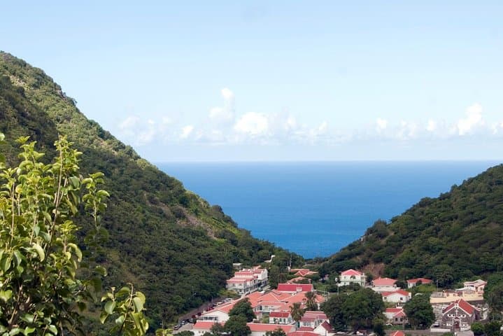 Saba Day Trip from St Maarten — Mt. Scenery Hike, Fort Bay & Island Taxi Tour photo 5