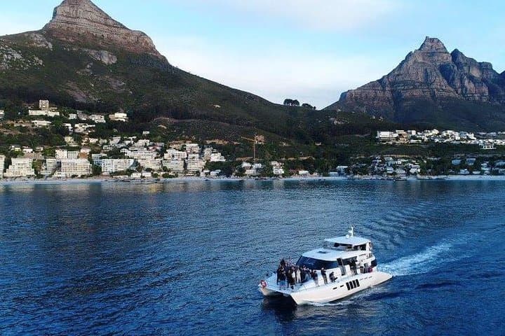 Cape Town Sunset & Champagne Cruise on Tigger 2 — Clifton to Table Bay photo 4