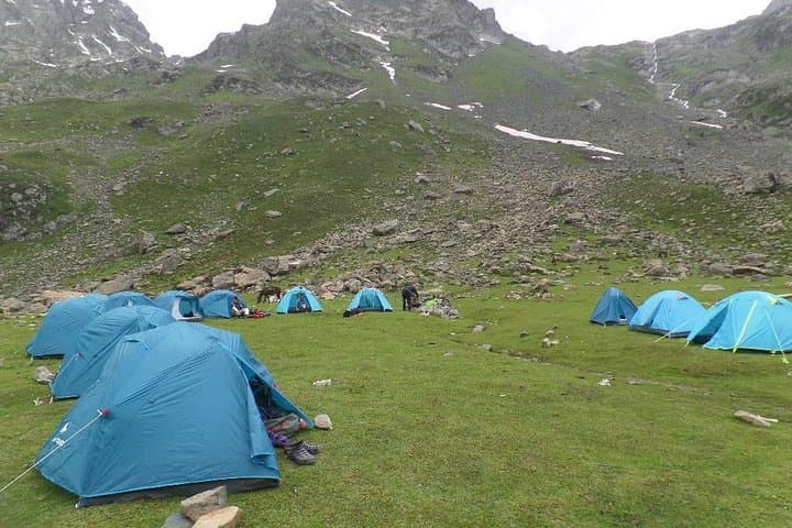 Kashmir Great Lakes Trek: 8-Day High-Altitude Circuit from Sonamarg to Naranag