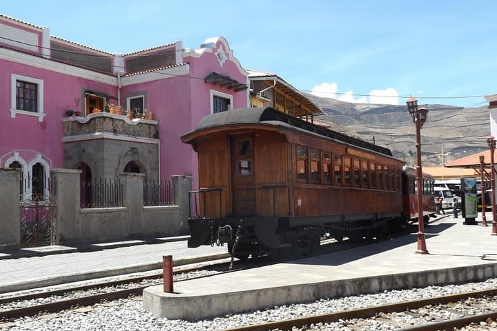 Devil's Nose & Ingapirca: Day Trip from Cuenca to Andes Viewpoints and Inca Ruins photo 4