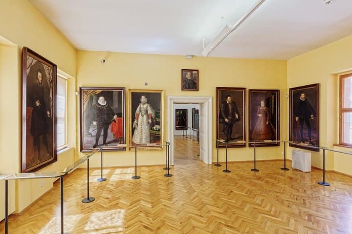 Lobkowicz Palace Museum Prague: Tickets, Terrace Views & Audio Tour Tips photo 3
