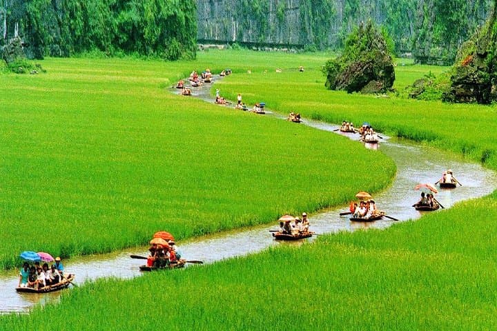 Hoa Lu & Tam Coc Small-Group Tour — Row Tam Coc, Cycle Rice Fields, Explore Ancient Capital photo 5