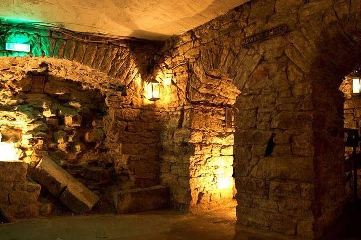 Double Dead Tour: South Bridge Vaults & Greyfriars Haunted Walk in Edinburgh photo 4