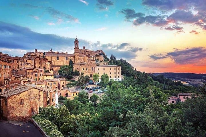 Week-Long Authentic Tuscany: Local B&Bs, Hilltop Villages & Wine Tasting photo 5