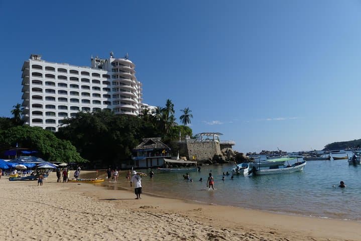 Acapulco Half-Day: High Cliff Divers, Chapel of Peace & Market Highlights photo 4