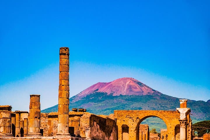Explore Pompeii and Vesuvius: Full-Day Private Shore Excursion from Naples