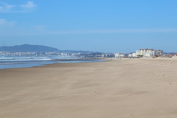 Family Surf Lessons in Costa da Caparica — 2-Hour Private Session photo 3