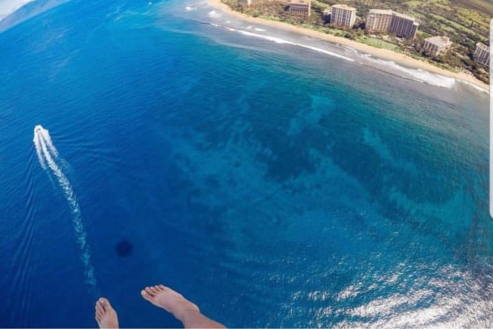 Maui Parasailing from Ka'anapali — Fly 800–1,200 ft Above West Maui photo 2