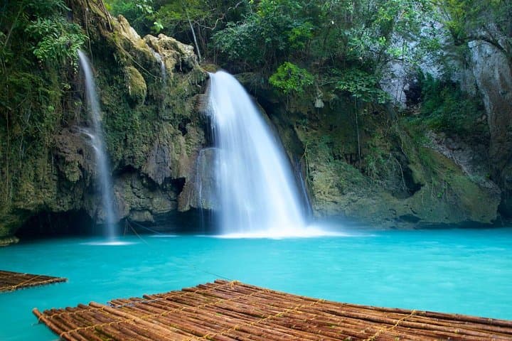 Oslob Whale Shark Watching and Kawasan Canyoneering: Full-Day Cebu Adventure photo 2