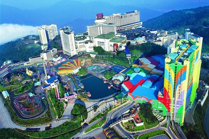 Genting Highlands, Batu Caves & Colmar Tropicale: Full-Day Hill-Resort and Cultural Tour from Kuala Lumpur photo 5