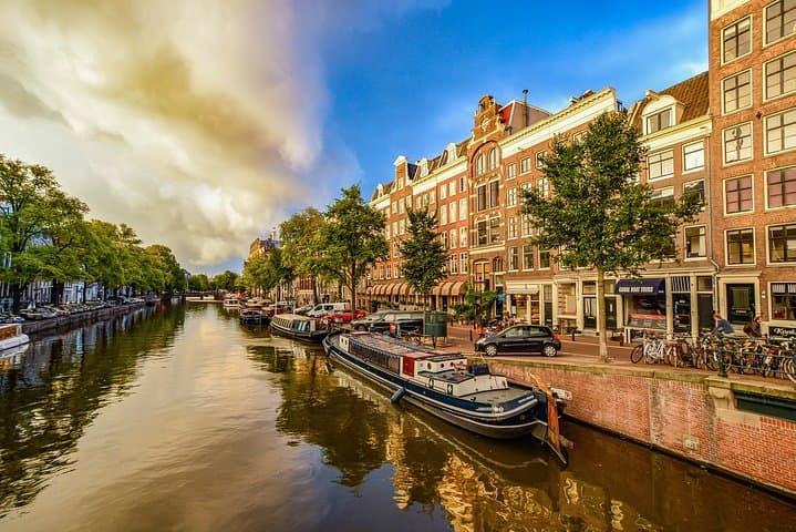 7-Day Taste of Central Europe from Paris: Champagne, Rhine, Amsterdam & Brussels in One Coach Tour photo 2