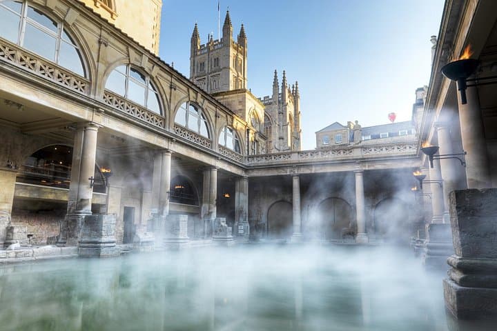 Stonehenge and Bath Guided Day Tour from London: Stone Circle & Roman Baths Day Trip photo 4