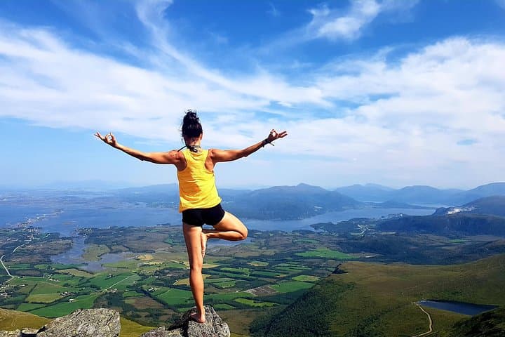 Atlantic Road Scenic Drive with Hikes and Beach Stops — Atlanterhavsveien Guide photo 3
