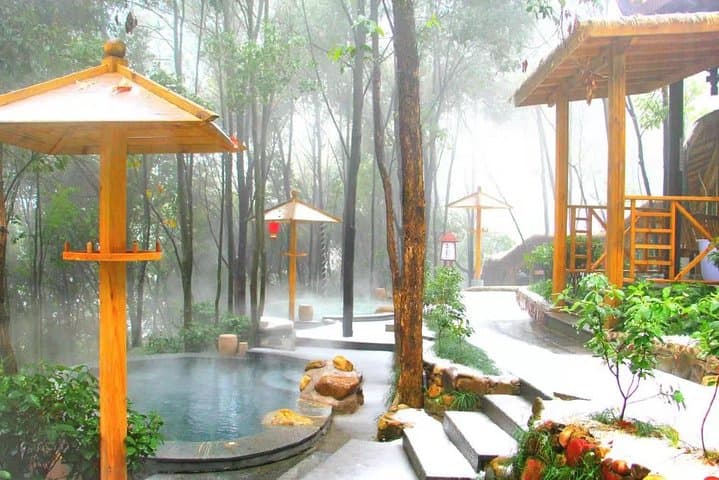 Wanfu Hot Spring Relaxation Near Zhangjiajie National Forest Park photo 2