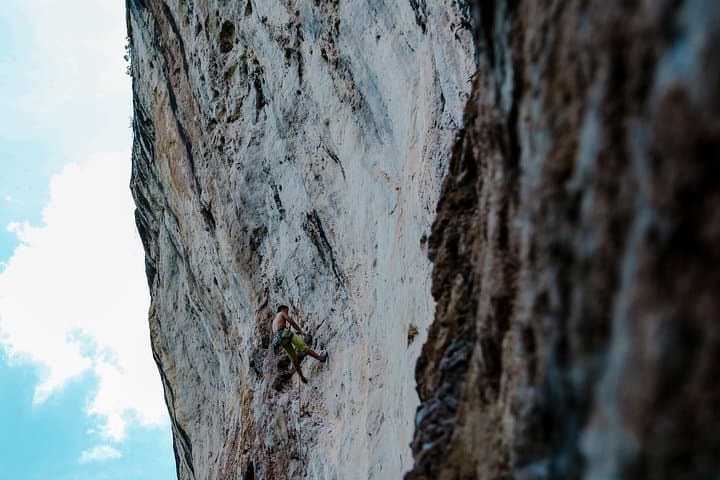 Railay Beach Sea‑Cliff Climbing: Intermediate Half‑Day Private Guide photo 3