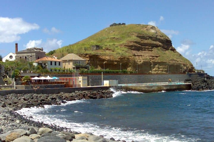 Madeira East Private Tour: Balcões Walk, Pico do Arieiro & Santana A-Frame Houses photo 4