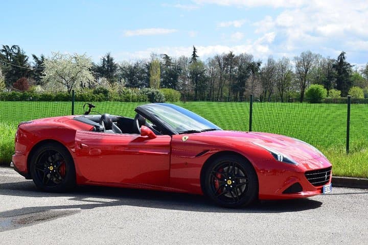Ferrari California T Test Drive in Maranello — 10‑Minute Turbo Run on Legendary Roads