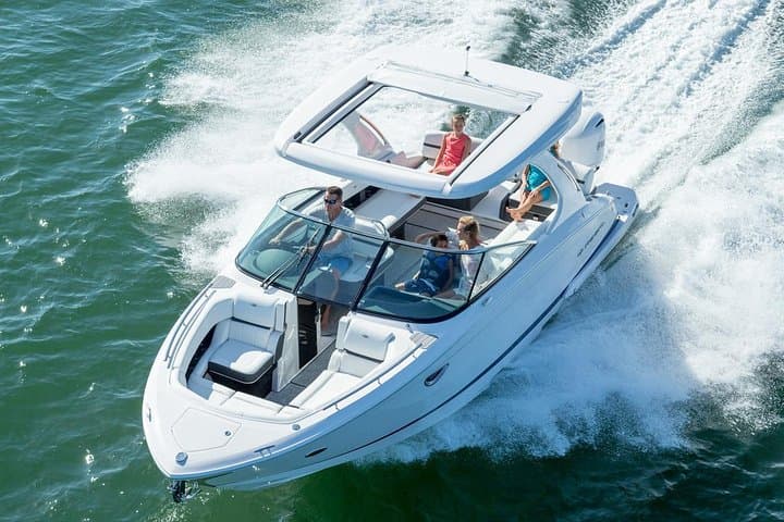 Private Miami Boat Excursion: Celebrity Mansions, Sandbars & Dolphin Watching