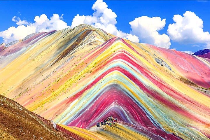 Cusco to Rainbow Mountain: Full-Day Winicunca Trek Guide photo 2