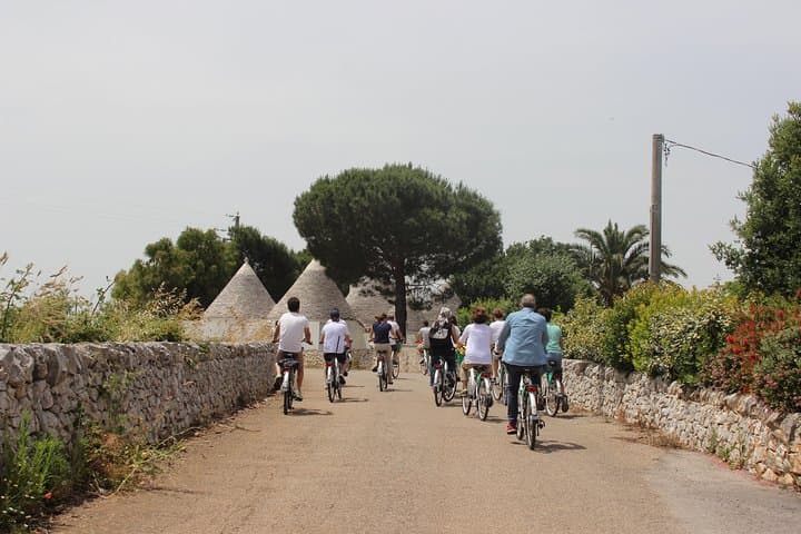 Private E-Bike Tour of Alberobello & Itria Valley with Masseria Lunch