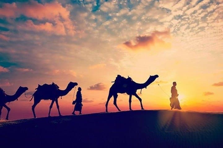 Bedouin BBQ Desert 4x4 from Hurghada: Sunset Dinner & Cultural Visit