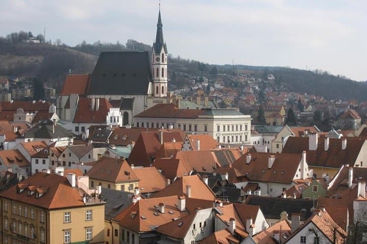 Prague to Vienna Private Transfer with 2-Hour Stop in Český Krumlov photo 4