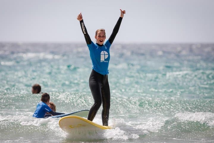 Corralejo Surf Class: Small-Group Lessons on Fuerteventura’s Best Breaks