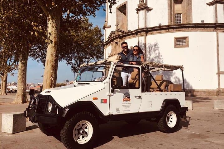 Porto UMM 4x4 Military Jeep Tour — Classic Convertible Jeep Drive Through Oporto photo 2