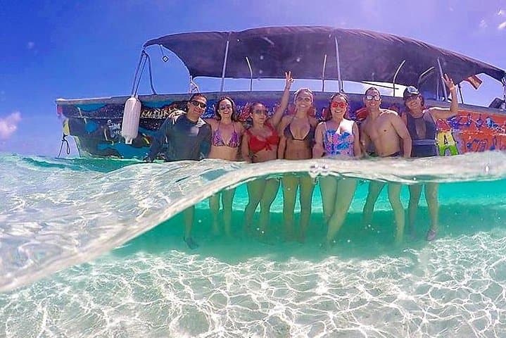 San Blas Islands Day Tour: 4-Island Snorkel, Natural Pool & Guna Culture