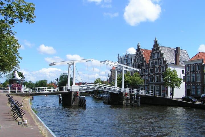 Private Haarlem Day Trip from Amsterdam — Personalized Walking Tour with a Local Host photo 2