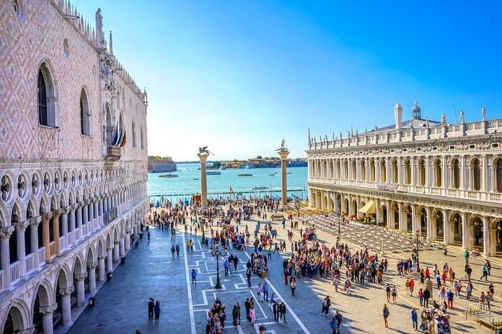 Venice Doge's Palace & St. Mark's Basilica Semi-Private Tour (Max 6)