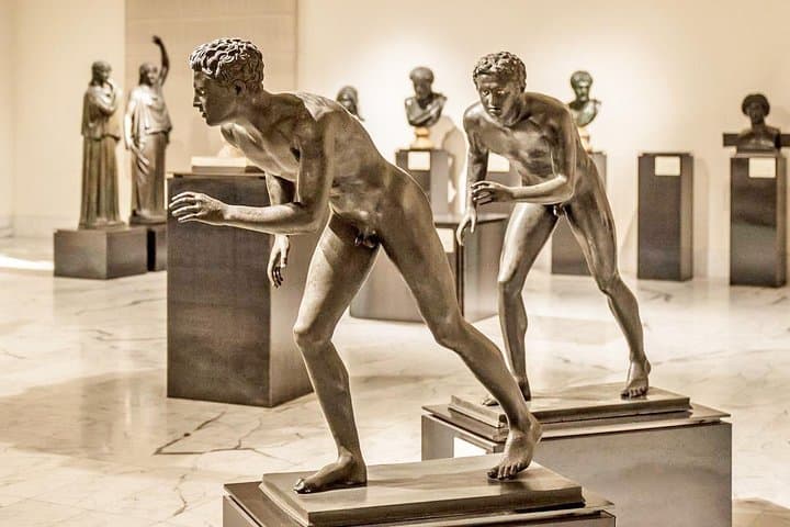 Skip-the-Line Naples Archaeological Museum & Historic Center Private Tour photo 3
