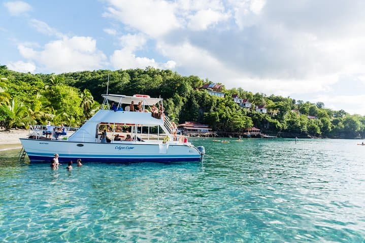 Hop & Drop Soufriere Transfer: Half-Day Boat Ride with Snorkel Stop photo 5